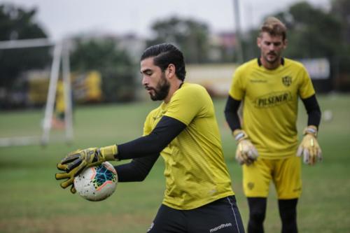 Práctica entrenamiento Barcelona Sporting Club