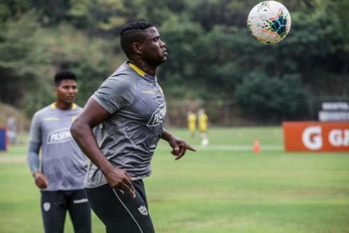 Práctica entrenamiento Barcelona Sporting Club