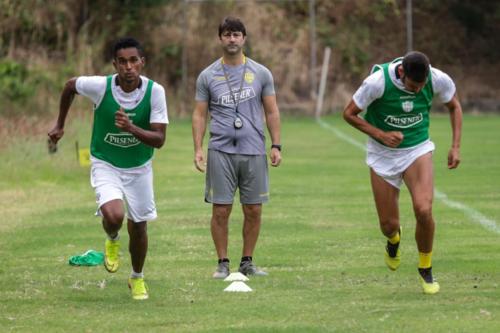 Práctica entrenamiento Barcelona Sporting Club