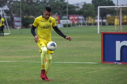 Práctica entrenamiento Barcelona Sporting Club