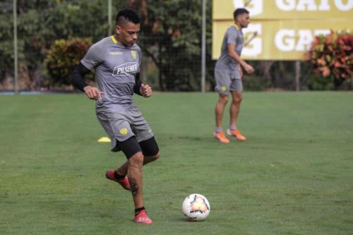 Práctica entrenamiento Barcelona Sporting Club