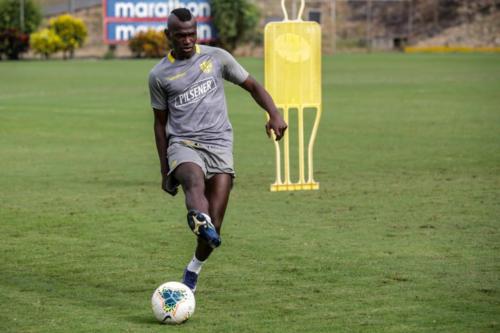 Práctica entrenamiento Barcelona Sporting Club