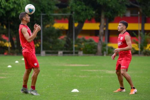 Práctica entrenamiento Barcelona Sporting Club