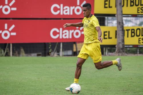 Práctica entrenamiento Barcelona Sporting Club