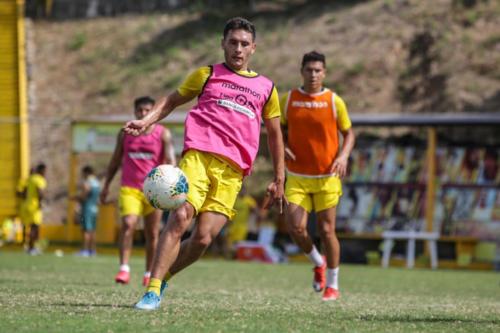 Práctica entrenamiento Barcelona Sporting Club