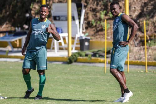 Práctica entrenamiento Barcelona Sporting Club