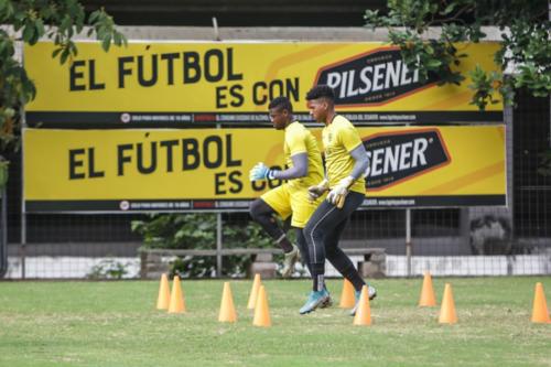 Práctica entrenamiento Barcelona Sporting Club